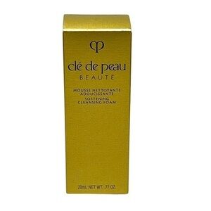 cle de peau beaute Softening Cleansing Foam .77 ounce/20 ml NWT/NIB